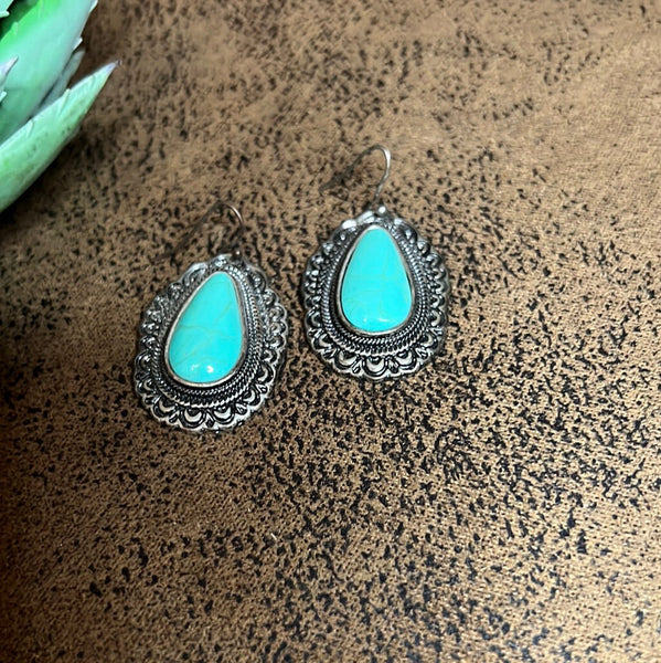 Scrolled Turquoise Drops