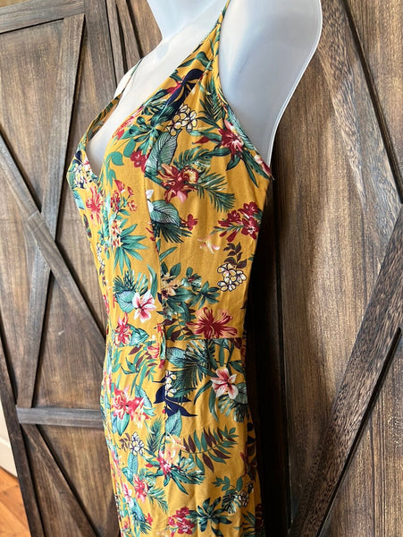 Forever 21 Tropical Jumpsuit Size M