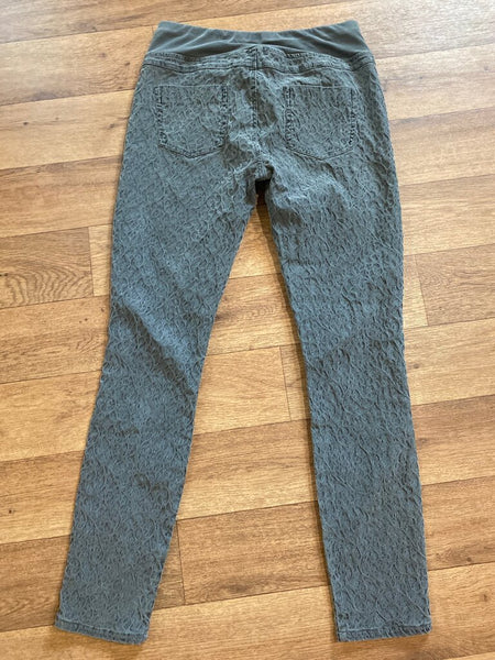XCVI Size M