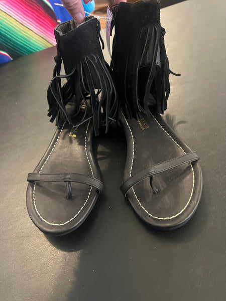 Very Voliatile Size 7