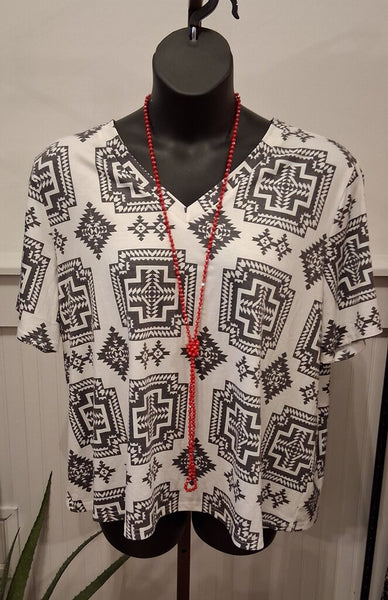 NWT Southern Stitch Aztec 2XL