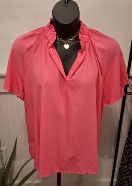NWT Crown & Ivy Bubblegum Blouse 2XL