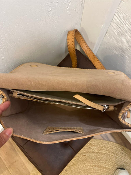 Irish Around the Town Chrissy Crossbody Consuela NWOT