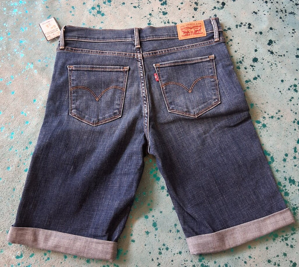 Levi Jean Shorts Size 28