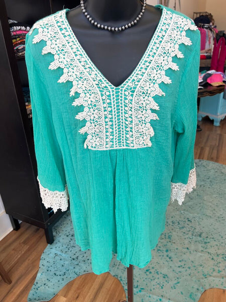 Umgee Crochet Blouse L