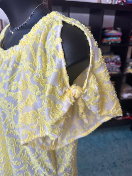 Yellow Peep Shoulder Top Size 1X
