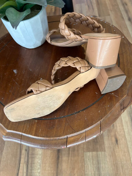 Sincerely Jules Beige Braided Sandals Size 10