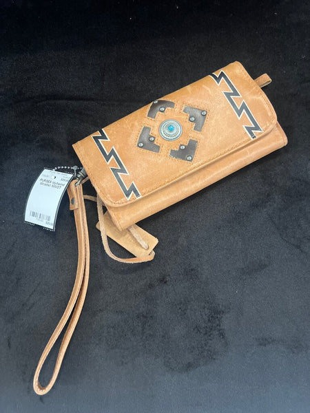 Idyllwind Wristlet NWOT