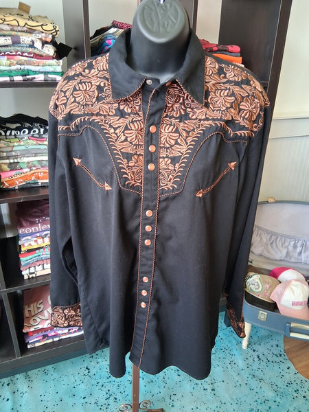 Scully Bronze Embroidery Button Down M