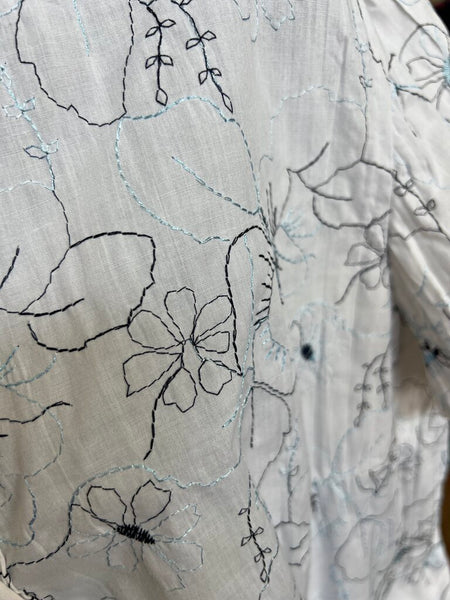 Embroidered Floral Top Size 2X