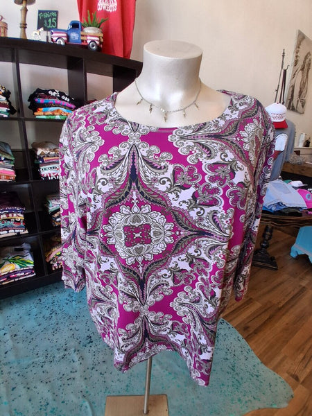 Magenta Paisley Top Size 4X