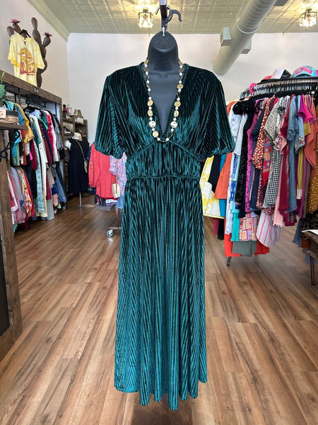 Emerald Green Long Velvet Vneck Dress Size Large