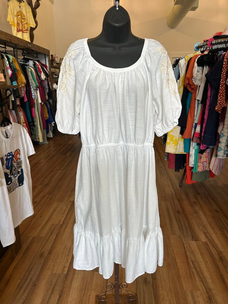 Knox Rose White and Cream Embroidered Dress Size L