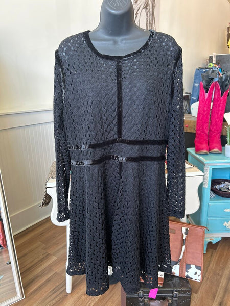 Black Lace and Velvet Dress Size L