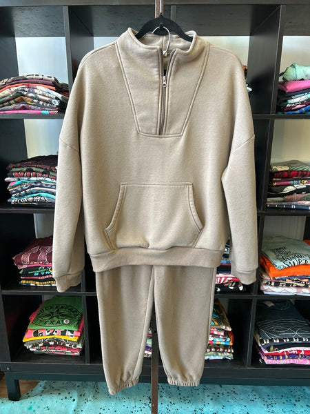 Taupe 2pc Lounge set Size L