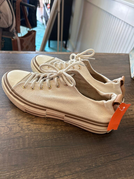 Tan/Brown Very G Size 9.5