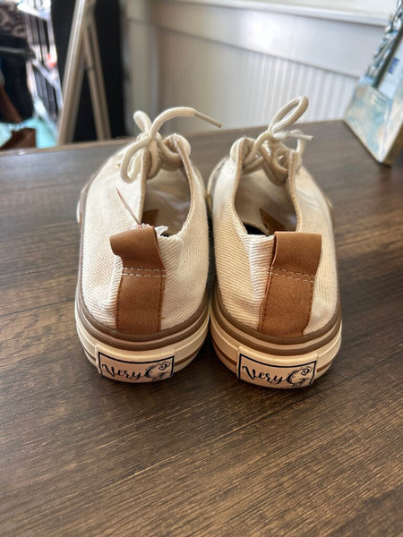 Tan/Brown Very G Size 9.5