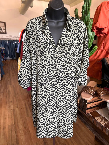 Umgee Green and Black Animal Print Dress Size S