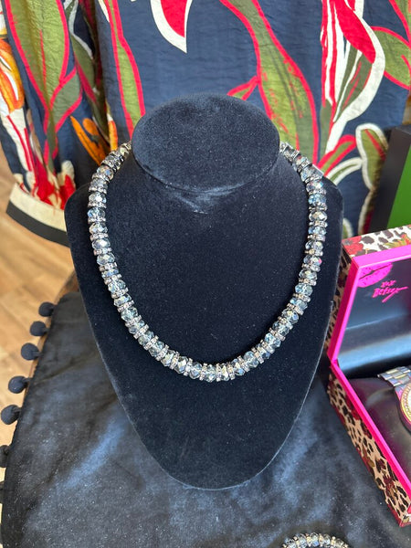 Park Lane NWT Wonderland Necklace