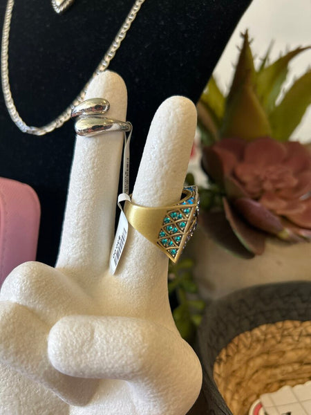 La Vintage Shades of Blue Ring Size 8