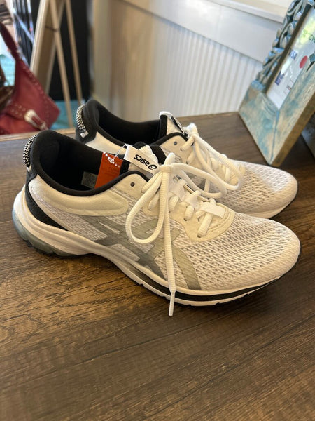 NWOT Asics Gel-Kumo Lyte 2 Running Shoes Size 7.5