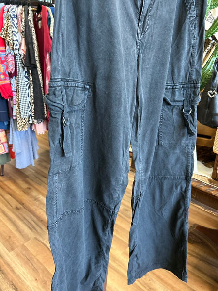 AE Black Washed Super High Rise Baggy Wide Leg Size 4