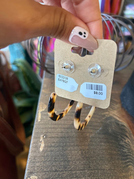 Tortious Shell Hoops