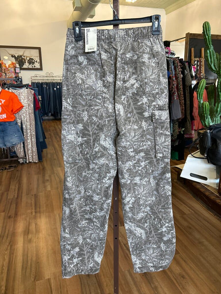 NWT No Boundaries Camo Cargo Pant Size XS