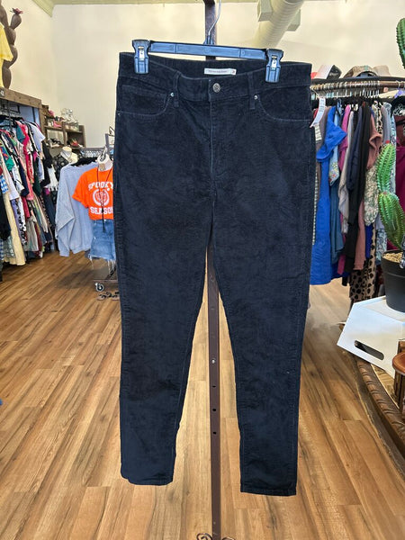 Black Levi Corduroy High Rise Skinny Size 31