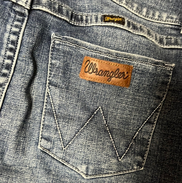 Wrangler Mini Size 7