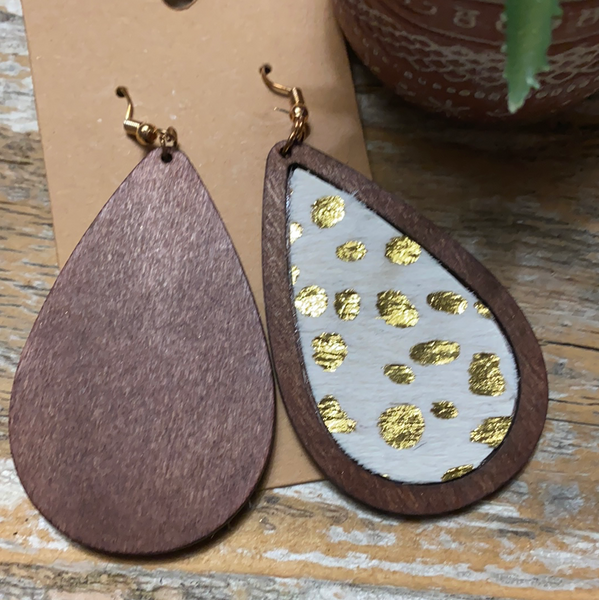 Wooden Gold Cowhide Drops-NWT