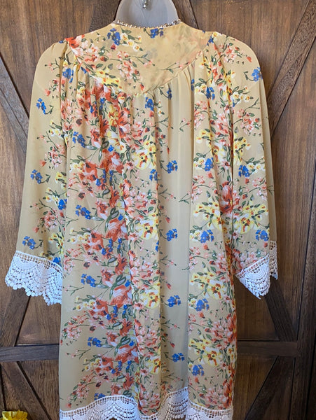 Floral and Lace Kimono Size M