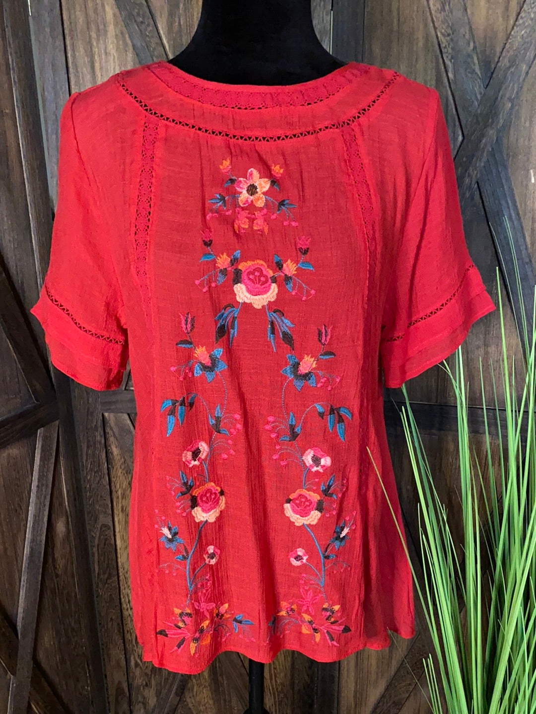 Red Umgee NWT Size M